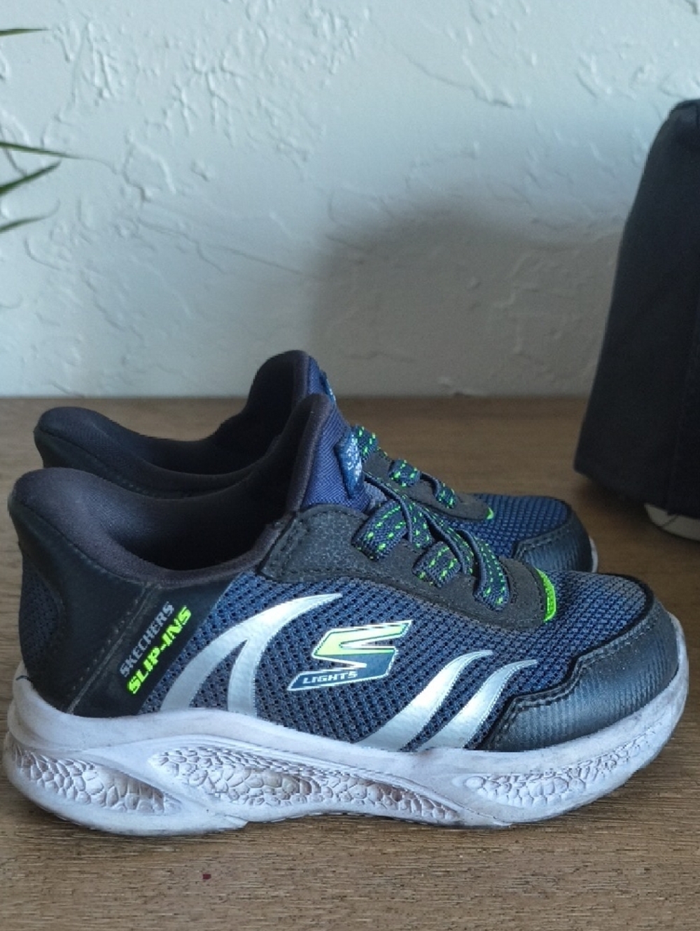 Skechers Boys Navy and Neon Green Light-Up Sneakers - Picture 3 of 4